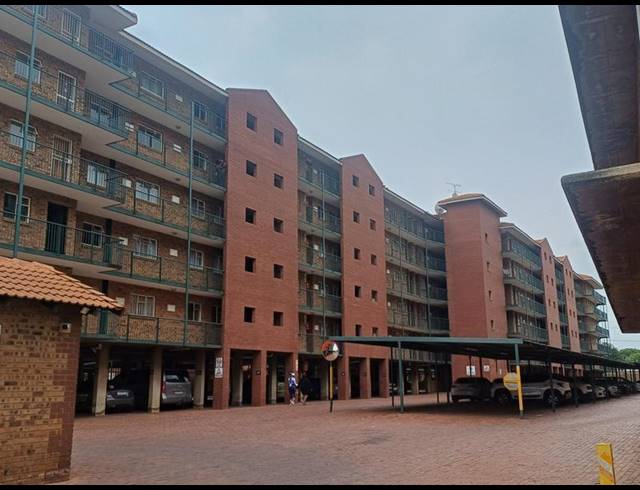 2 BEDROOM PROPERTY TO RENT IN DIE HOEWES